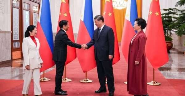 Philippines and China Strengthen Ties Despite Political Challenges